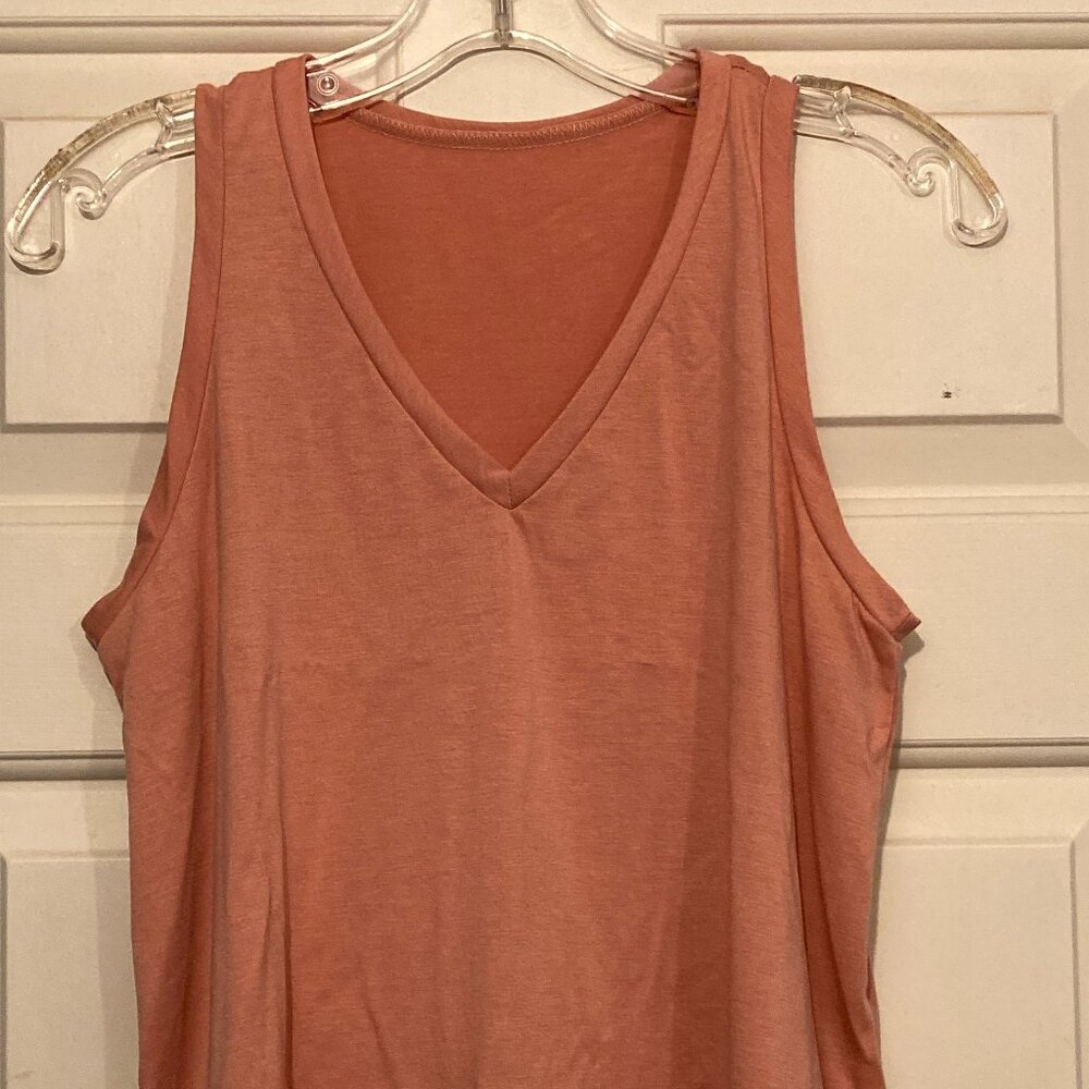 Onzie - Cute sleeveless top - S/M